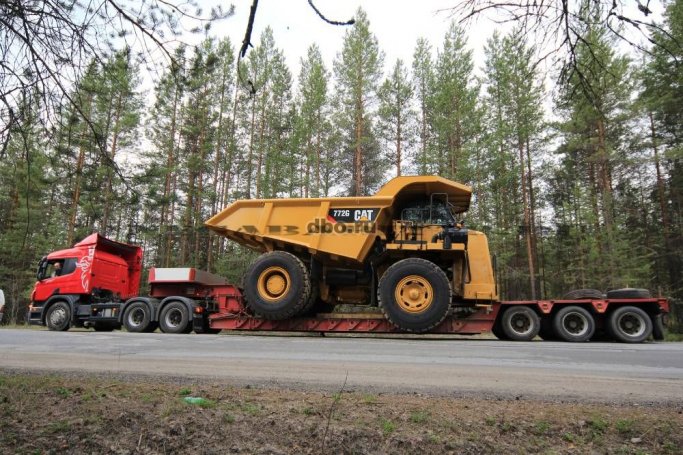 Фото: Эвакуация автомобилей и